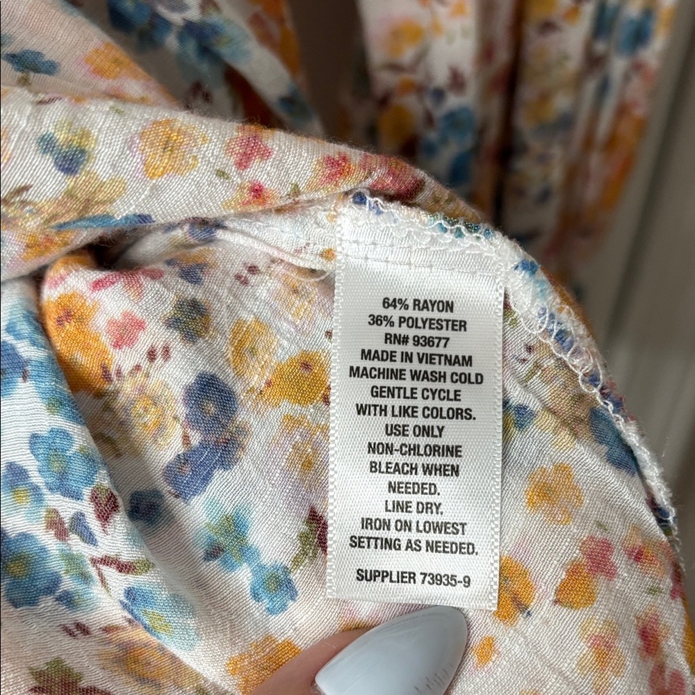 a.n.a Floral V-Neck Blouse - Cream with Blue & Mustard - Picture 3 of 9